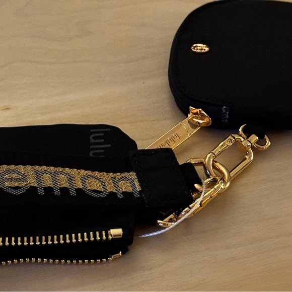 NWT - Lululemon Dual Pouch Wristlet Black with Gold Hardware and Logo - Picture 10 of 13